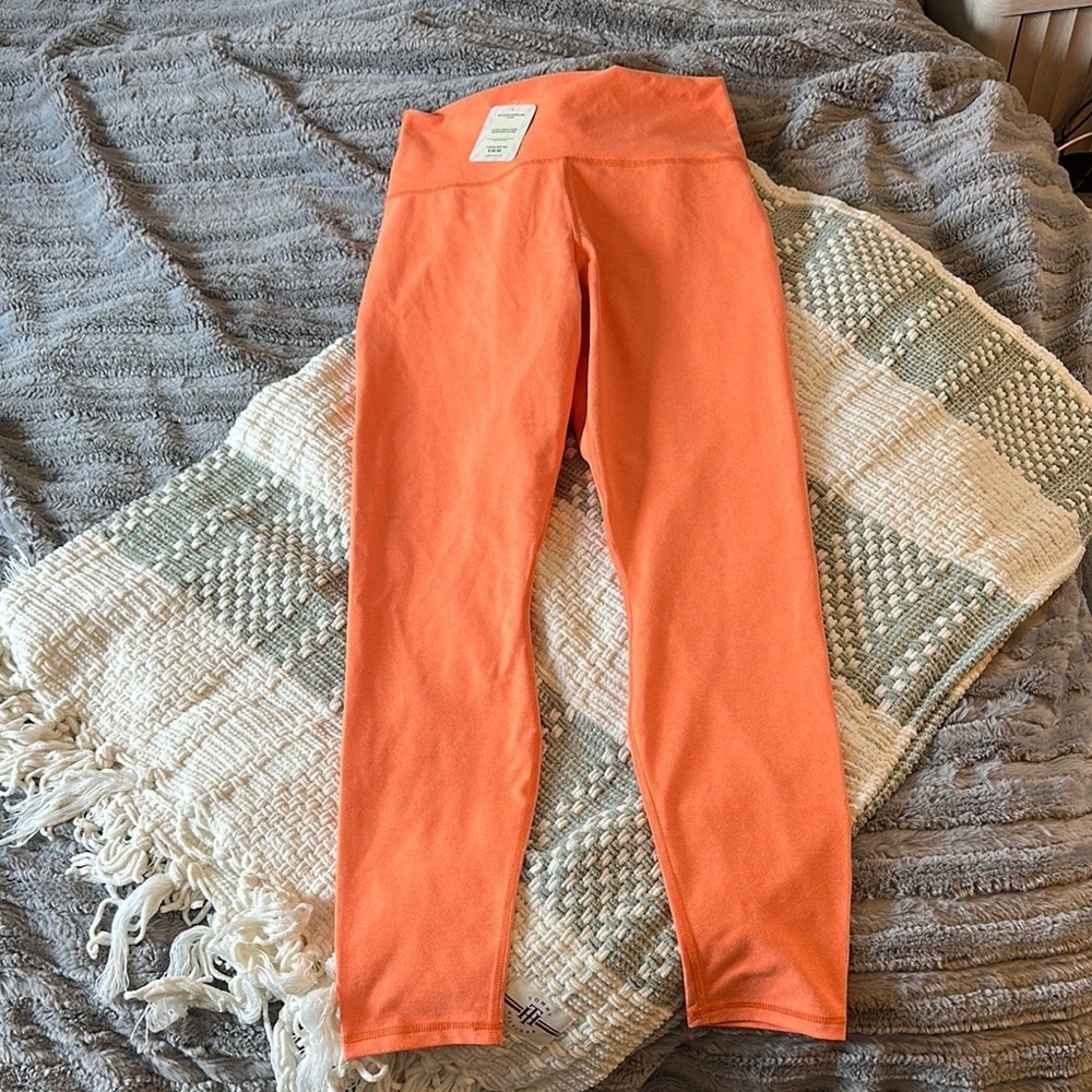 Fabletics NWT high waisted power heather legging